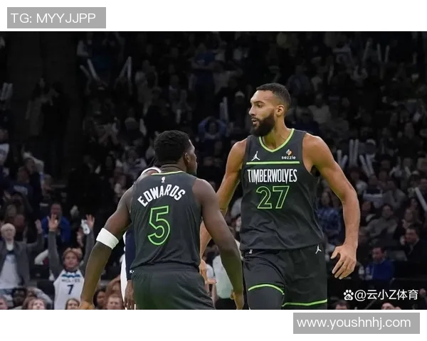 美记:戈贝尔不在场森林狼篮下成对手的走秀红毯 兰德尔护筐稍差 美记:戈贝尔不在场森林狼篮下成对手的走秀红毯 兰德尔护筐稍差