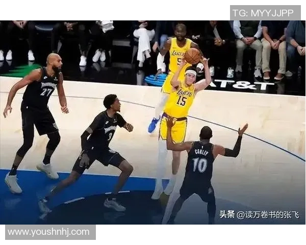 紫金梁！艾顿高效发挥砍两双助湖人告捷