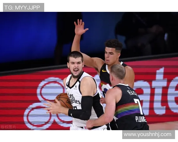 解说:快船又是领先一晚上天亮被反超 熬登失败的尽头是什么呢? 解说:快船又是领先一晚上天亮被反超 熬登失败的尽头是什么呢?