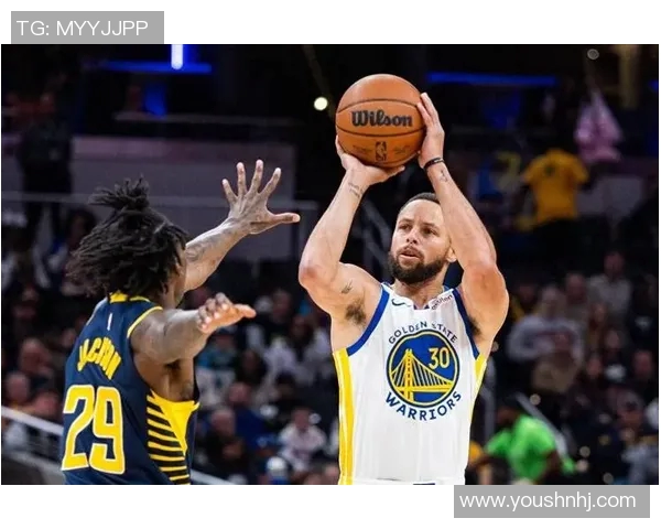 战术革命！科尔主动拆散库里格林组合，勇士进攻瞬间流畅，雄鹿惨成试验品